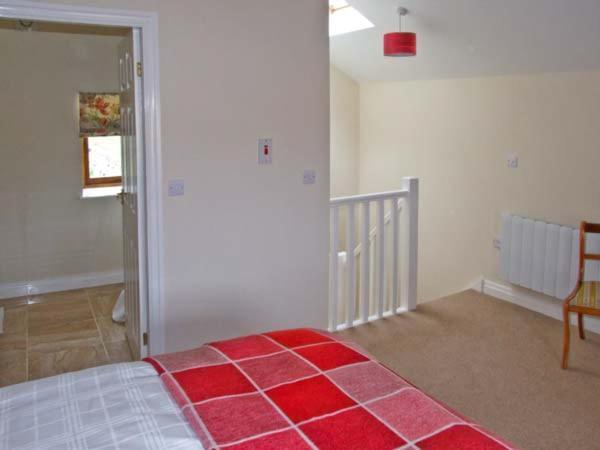 Hollins Wood Bothy Villa Wortley Luaran gambar